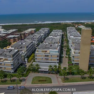lindo-apartamento-de-frente-para-o-mar-campeche.santa-catarina-brasil.com/